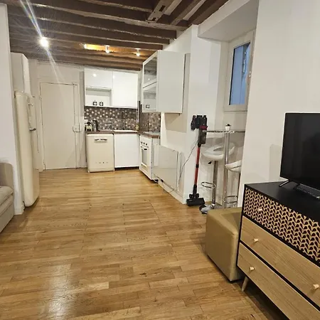 Magnifique Loft ! Moderne & Parisien Quartier Emilie In ! Notre-dame & Pantheon ! * Parigi